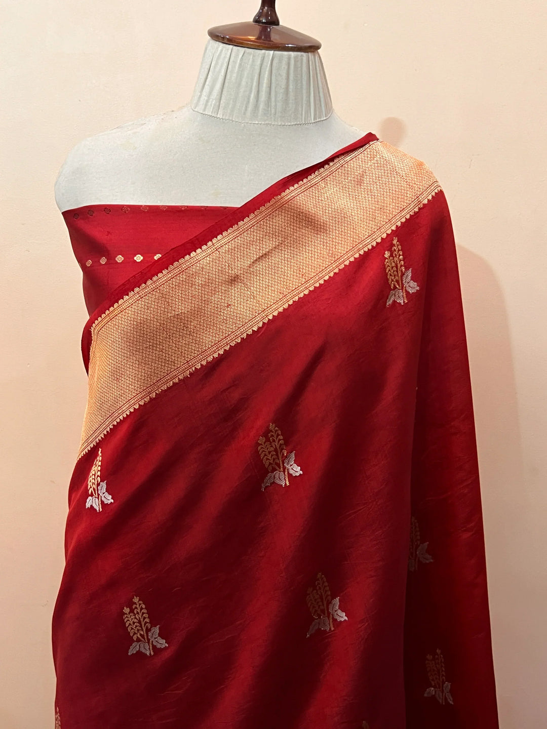 Maroon Pure Silk Handloom Banarasi Saree