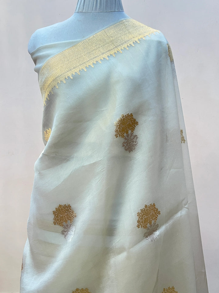 Off White Pure Kora Silk Handloom Banarasi Saree