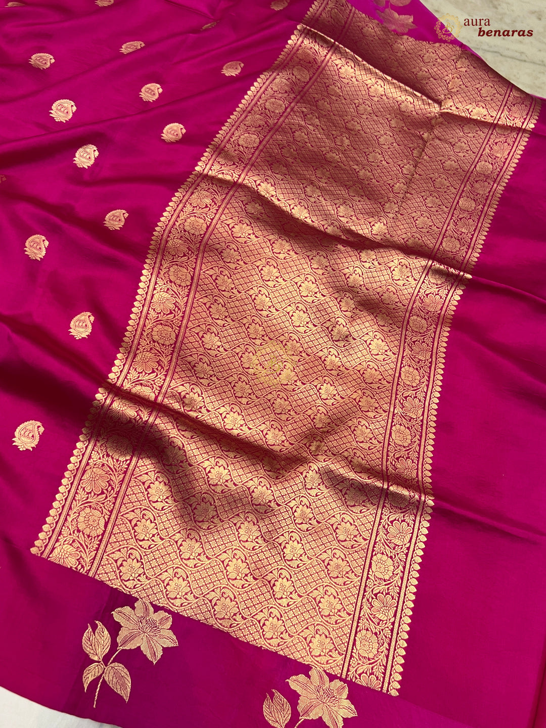 Rani Pink Pure Silk Banarasi Saree – Kadhwa Motifs & Mashru Border