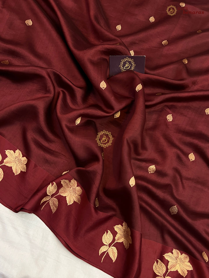Maroon Pure Silk Banarasi Saree – Kadhwa Motifs & Mashru Border