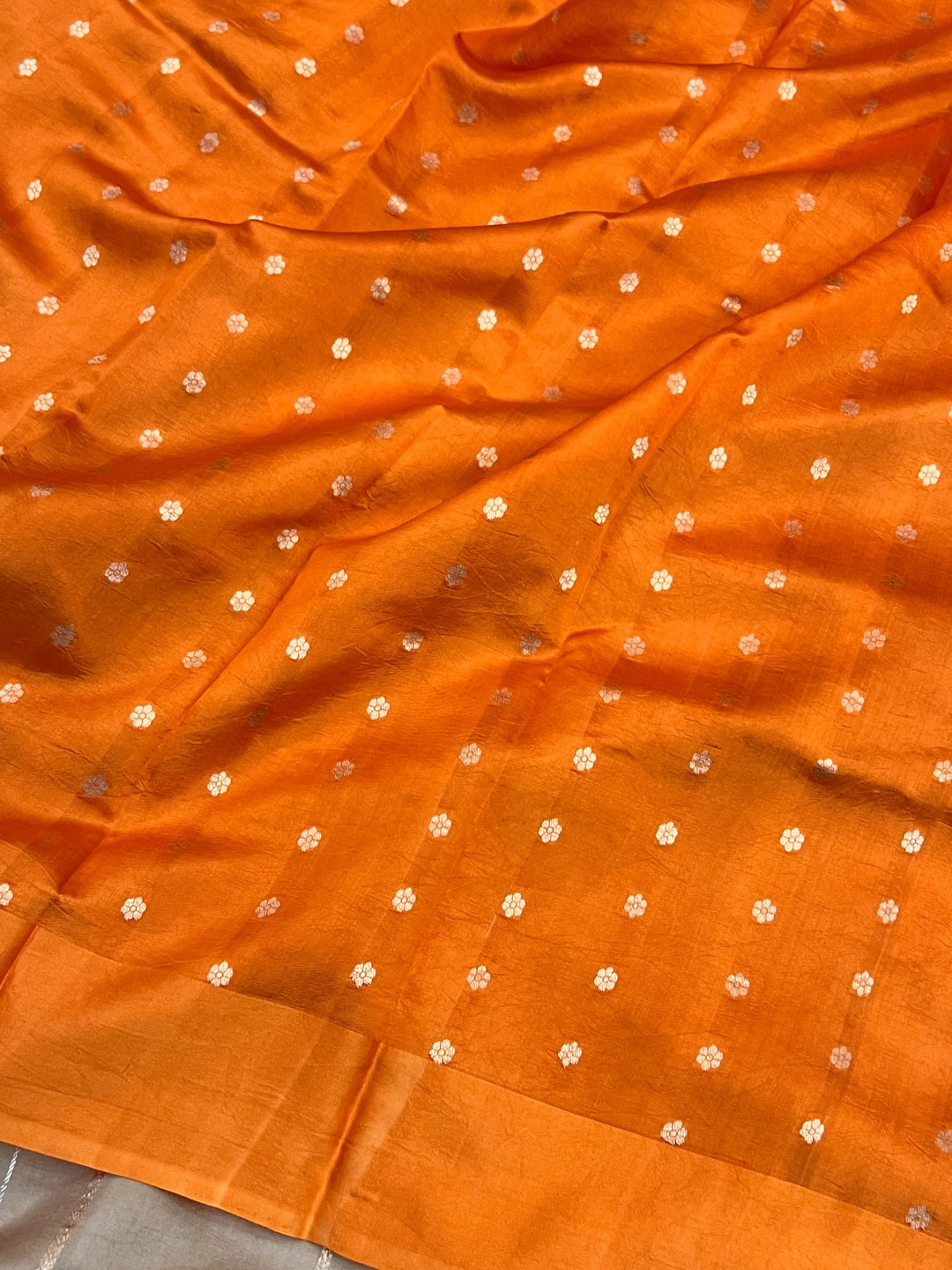 Beige Pure Banarasi Handloom Silk Saree