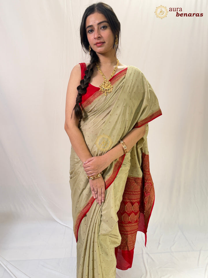 Dusty Pista Green Pure Crepe Silk Handloom Banarasi Saree