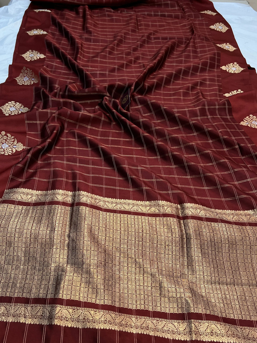 Maroon Pure Banarasi Handloom Silk Saree