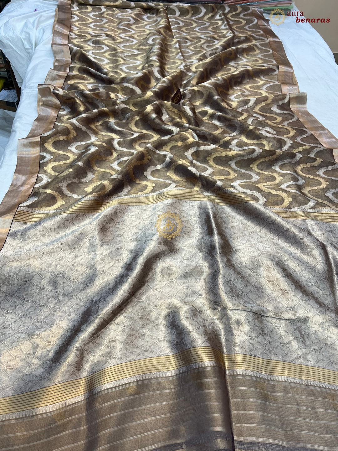 Black Pure Tissue Silk Banarasi Saree with Kadhwa Weave