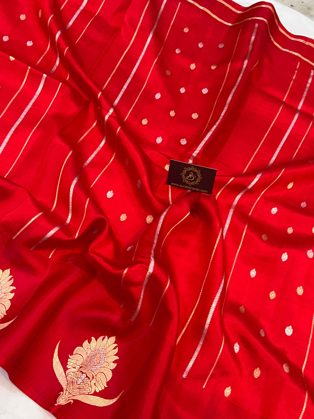 Red Pure Banarasi Handloom Silk Saree - Aura Benaras