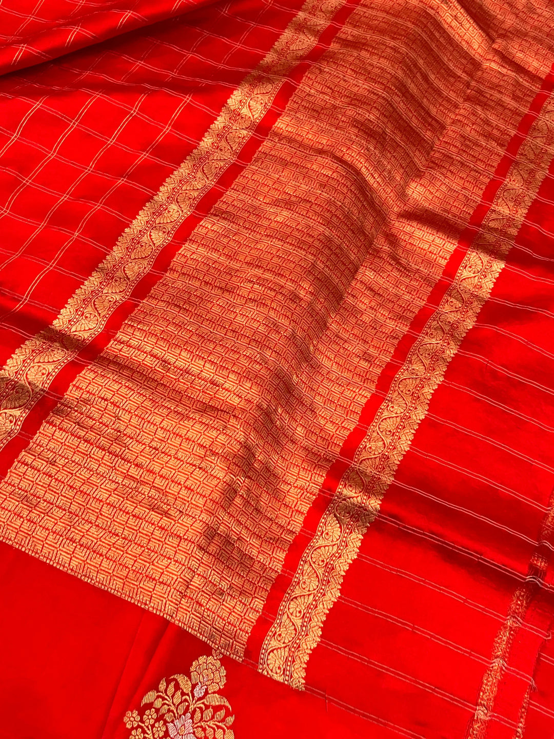 Red Pure Banarasi Handloom Silk Saree