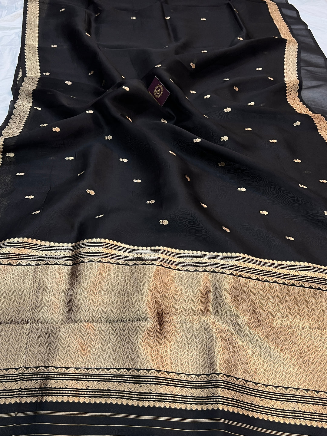 Black Pure Kora Silk Handloom Banarasi Saree with Kadwa Buti & Border