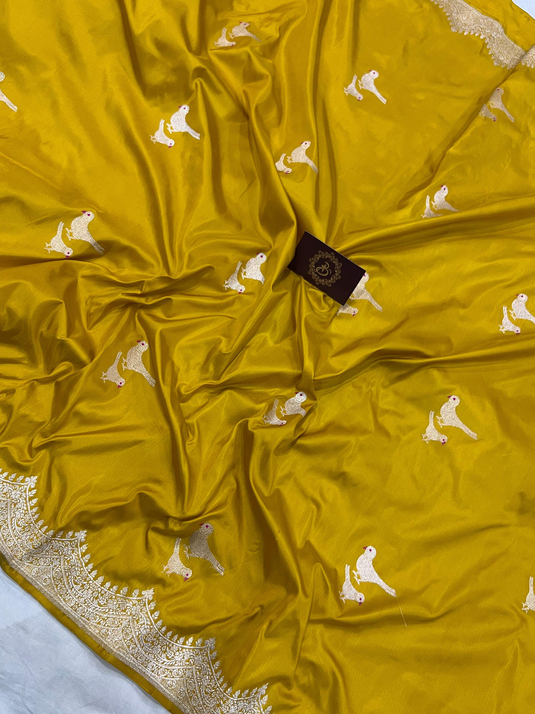 Mustard Yellow Banarasi Handloom Katan Silk Saree - Aura Benaras