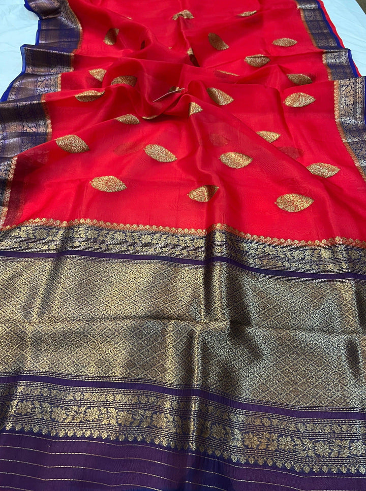 Red Banarasi Handloom Kora Silk Saree - Aura Benaras