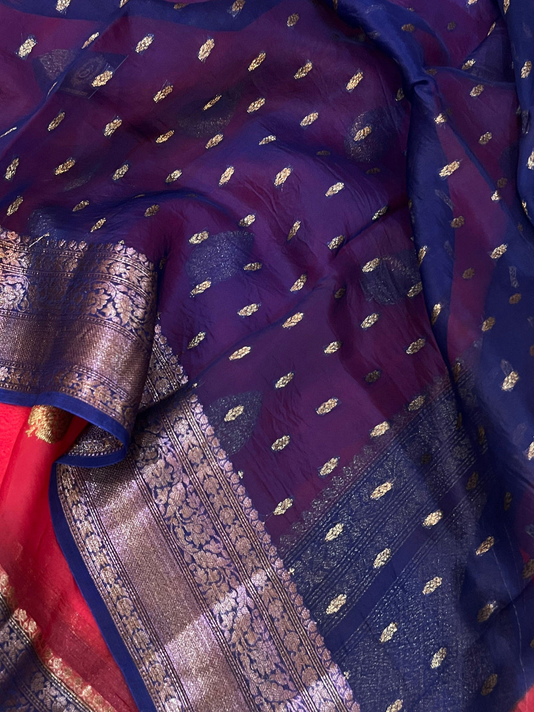 Red Banarasi Handloom Kora Silk Saree - Aura Benaras