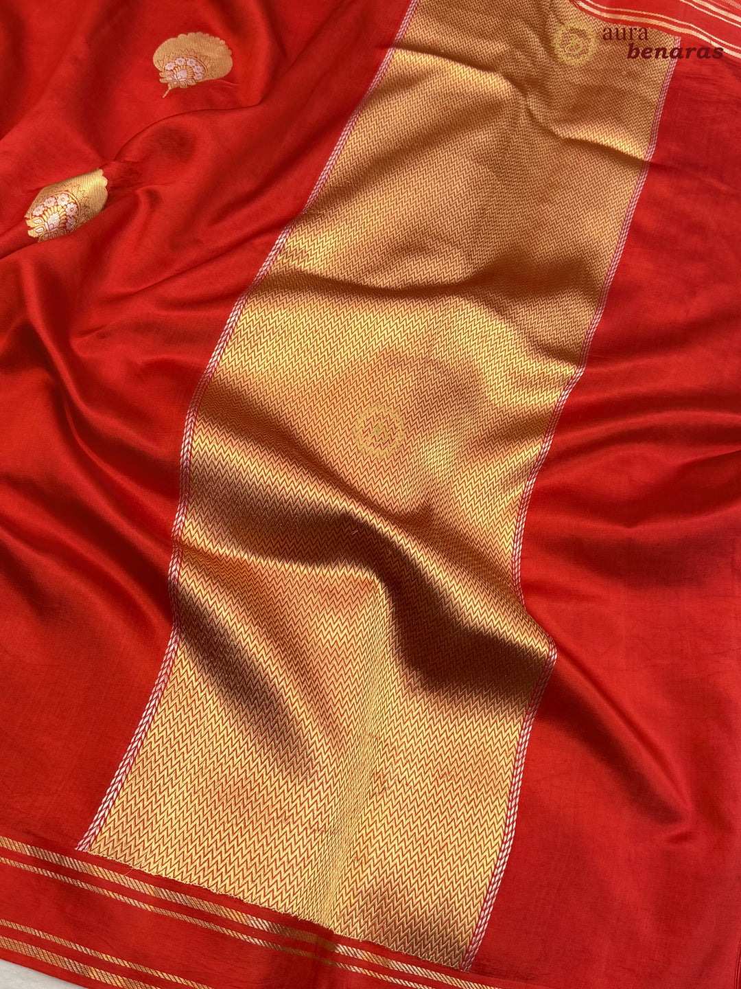 Red Pure Banarasi Handloom Silk Saree - Aura Benaras