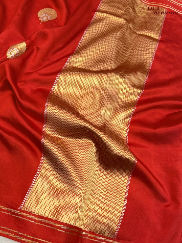 Red Pure Banarasi Handloom Silk Saree - Aura Benaras