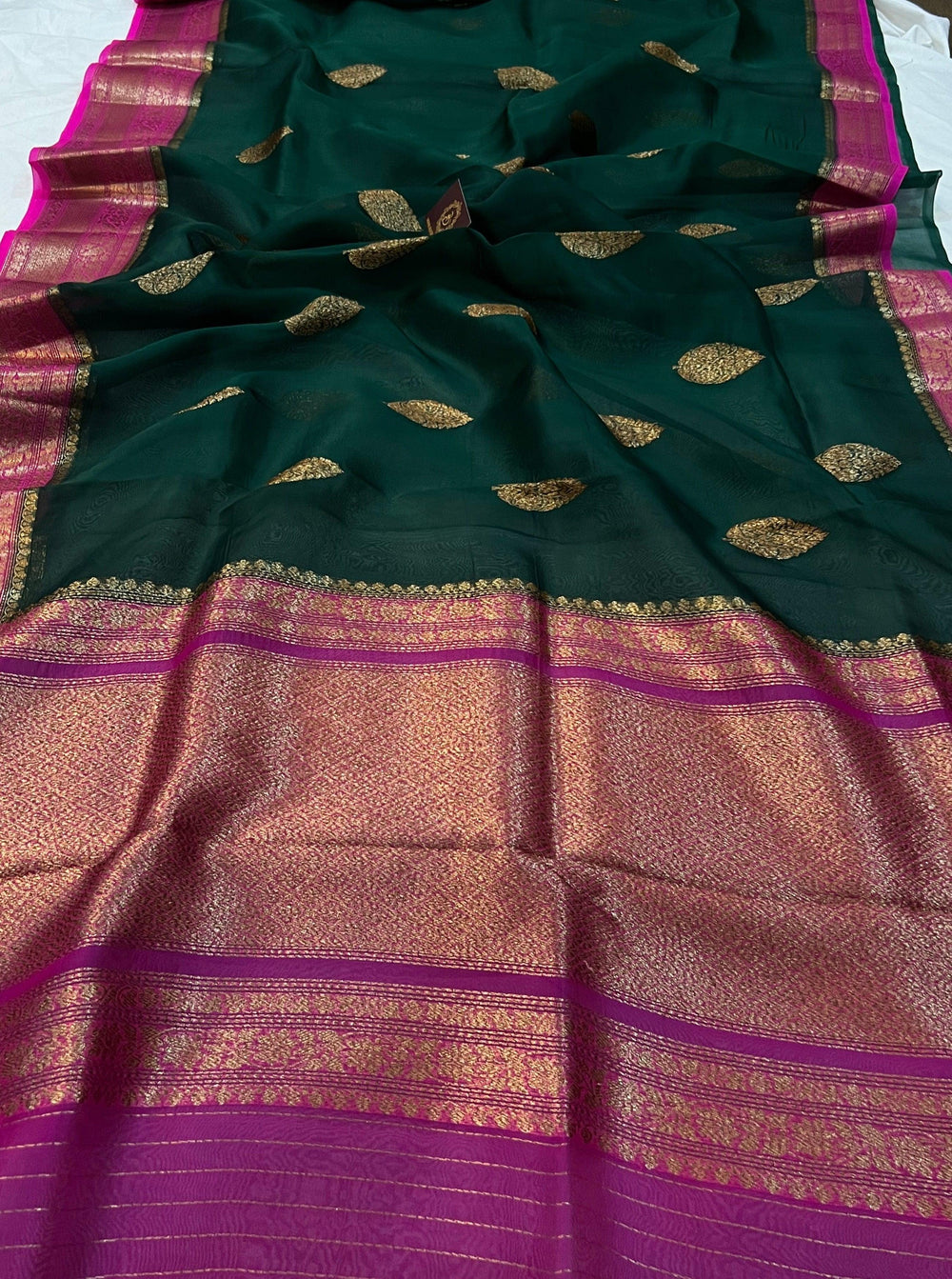 Bottle Green Banarasi Handloom Kora Silk Saree - Aura Benaras