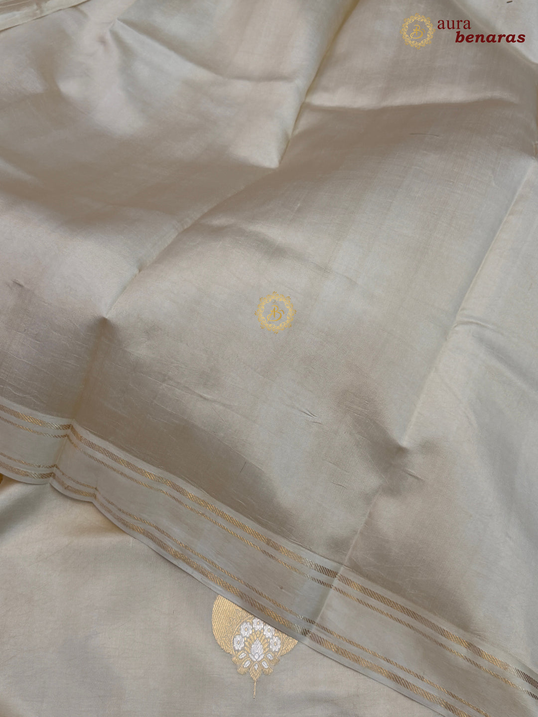 Cream Pure Banarasi Handloom Silk Saree - Aura Benaras