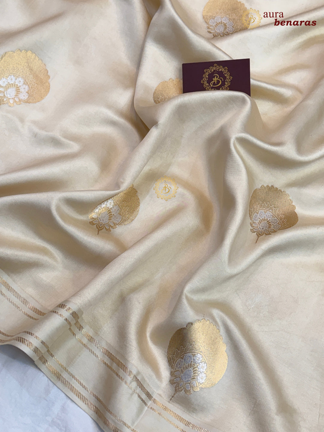 Cream Pure Banarasi Handloom Silk Saree - Aura Benaras