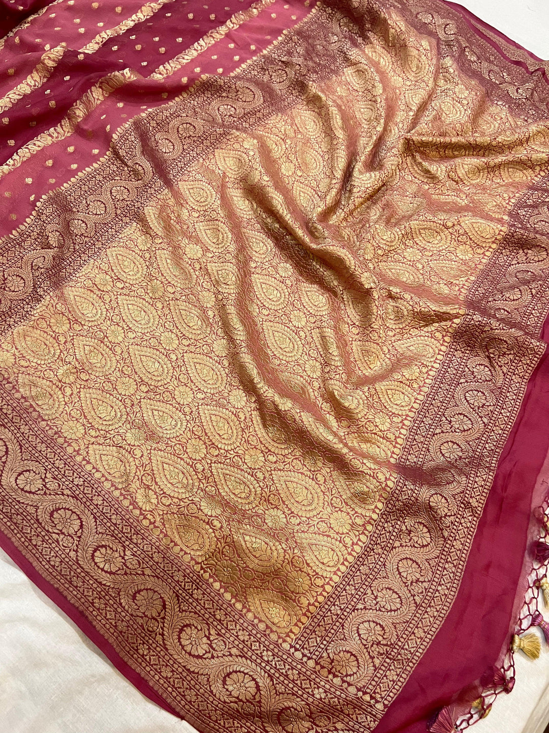 Onion Rangkaat Banarasi Khaddi Georgette Saree - Aura Benaras
