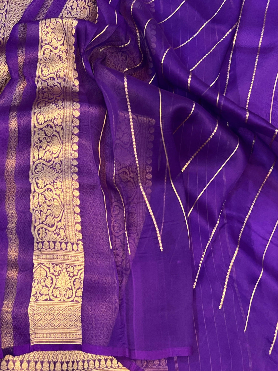 Purple Banarasi Handloom Kora Silk Saree - Aura Benaras
