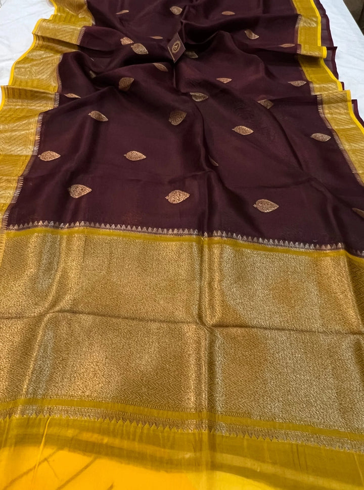 Brown Banarasi Handloom Kora Silk Saree - Aura Benaras