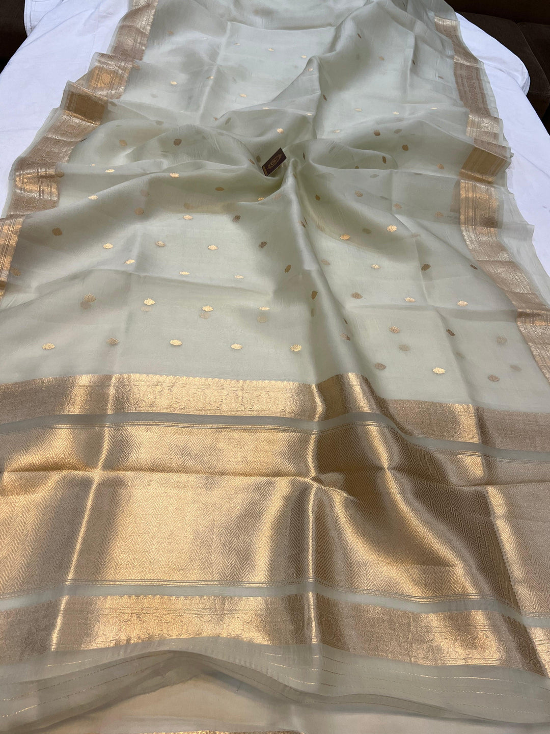 Pani Green Banarasi Handloom Kora Silk Saree - Aura Benaras