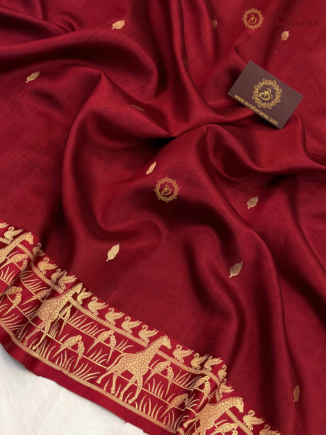 Maroon Pure Katan Silk Banarasi Saree Kadhwa Giraffe and Bird Motifs