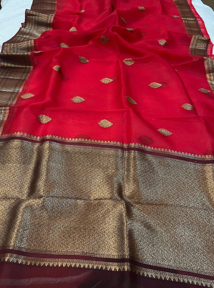 Red Banarasi Handloom Kora Silk Saree - Aura Benaras