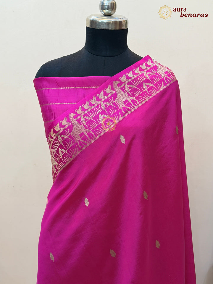 Rani Pink Pure Katan Silk Banarasi Saree Kadhwa Giraffe and Bird Motifs