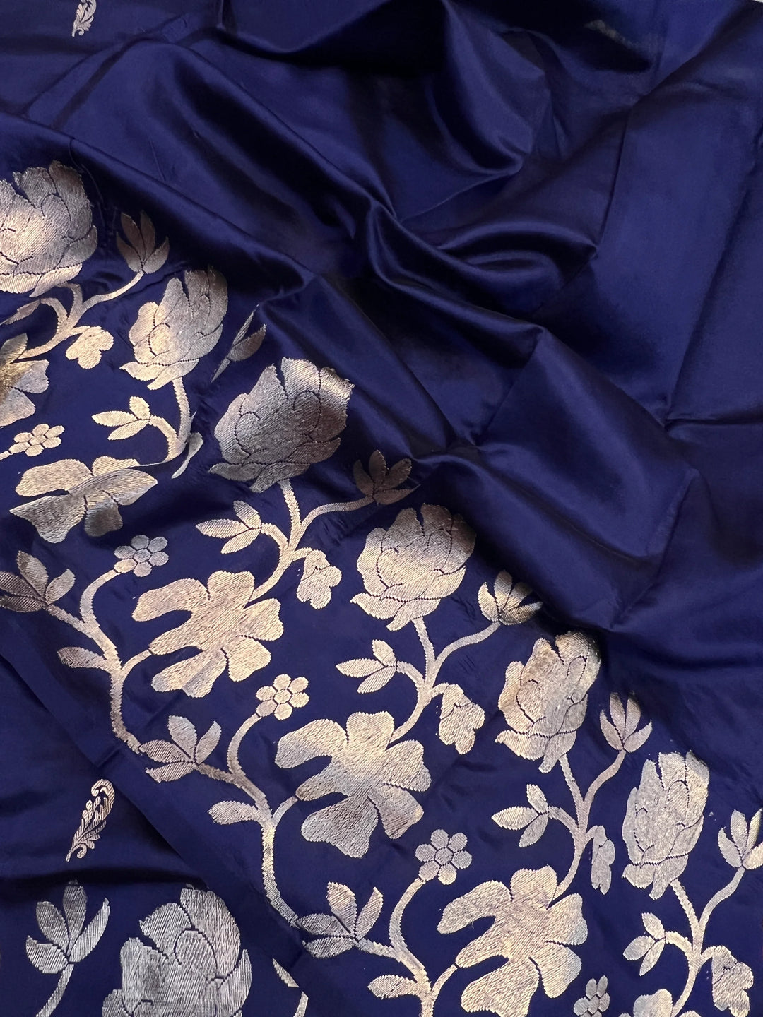 Navy Blue Pure Silk Handloom Banarasi Saree