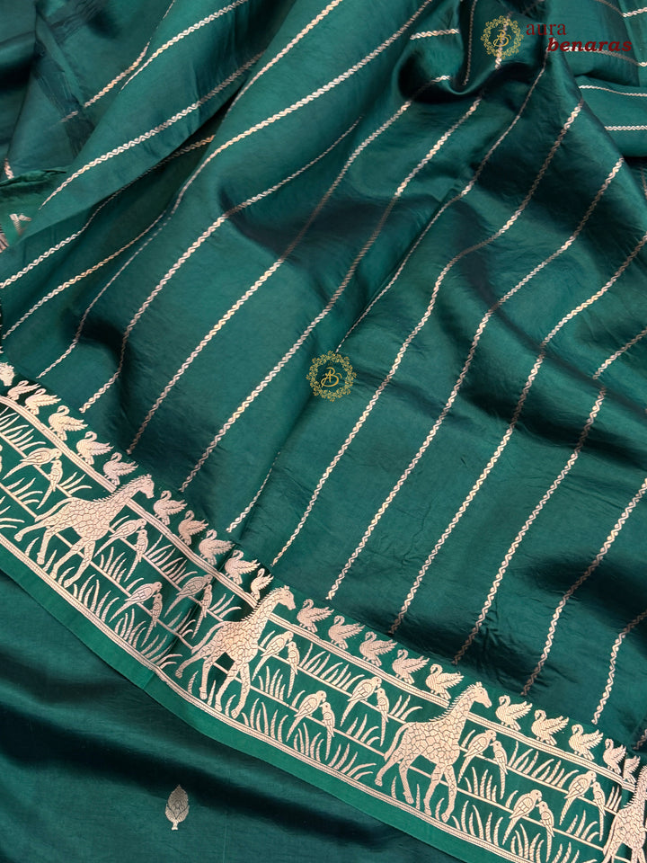Bottle Green Pure Katan Silk Banarasi Saree Kadhwa Giraffe and Bird Motifs