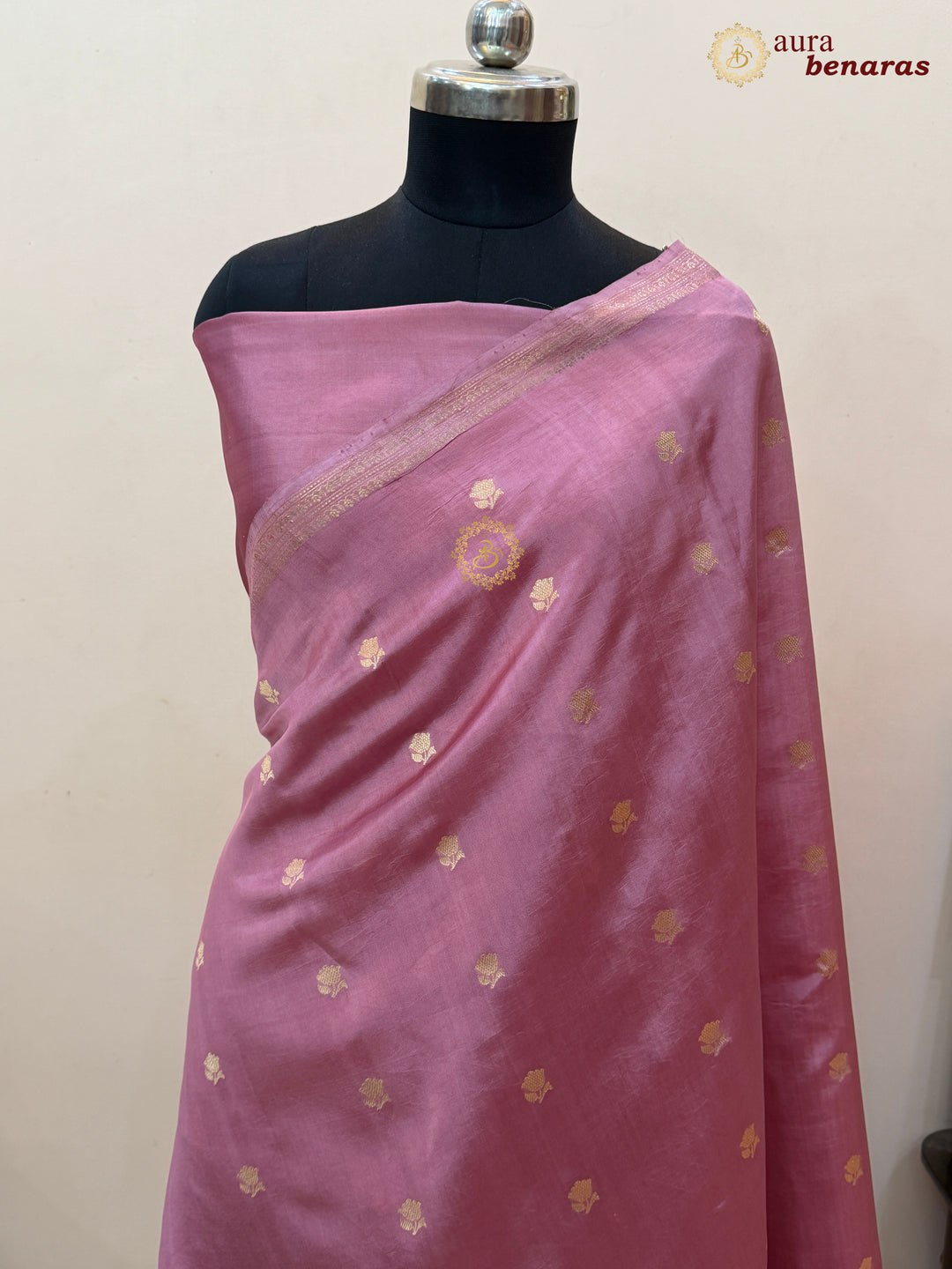 Onion Pink Banarasi Silk Saree with Kadhwa Floral Zari Buta