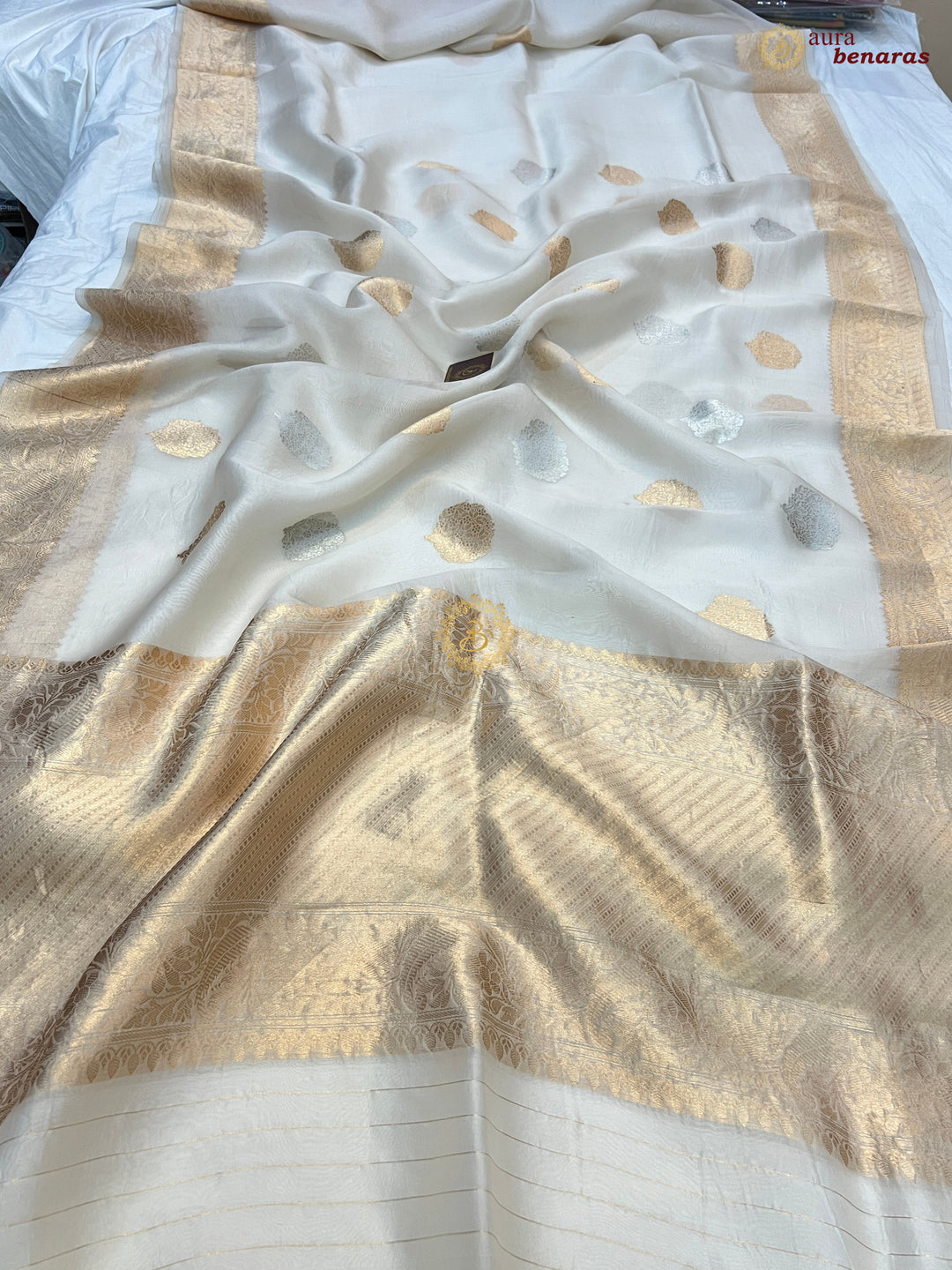 Off White Pure Kora Silk Banarasi Saree AuraBenaras