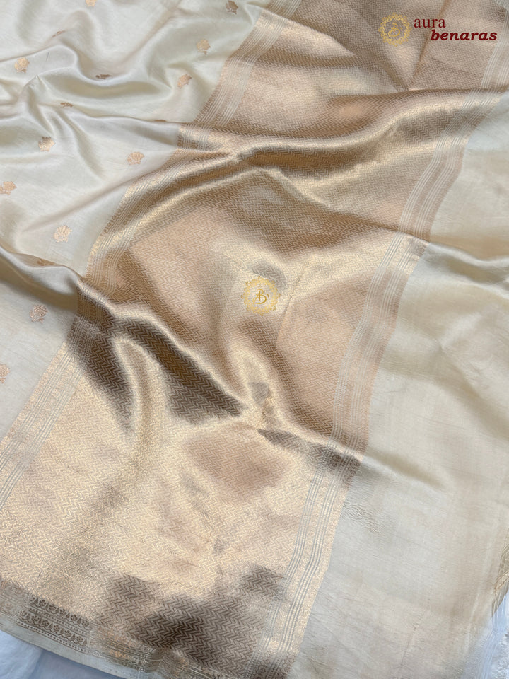 Cream  Banarasi Silk Saree with Kadhwa Floral Zari Buta