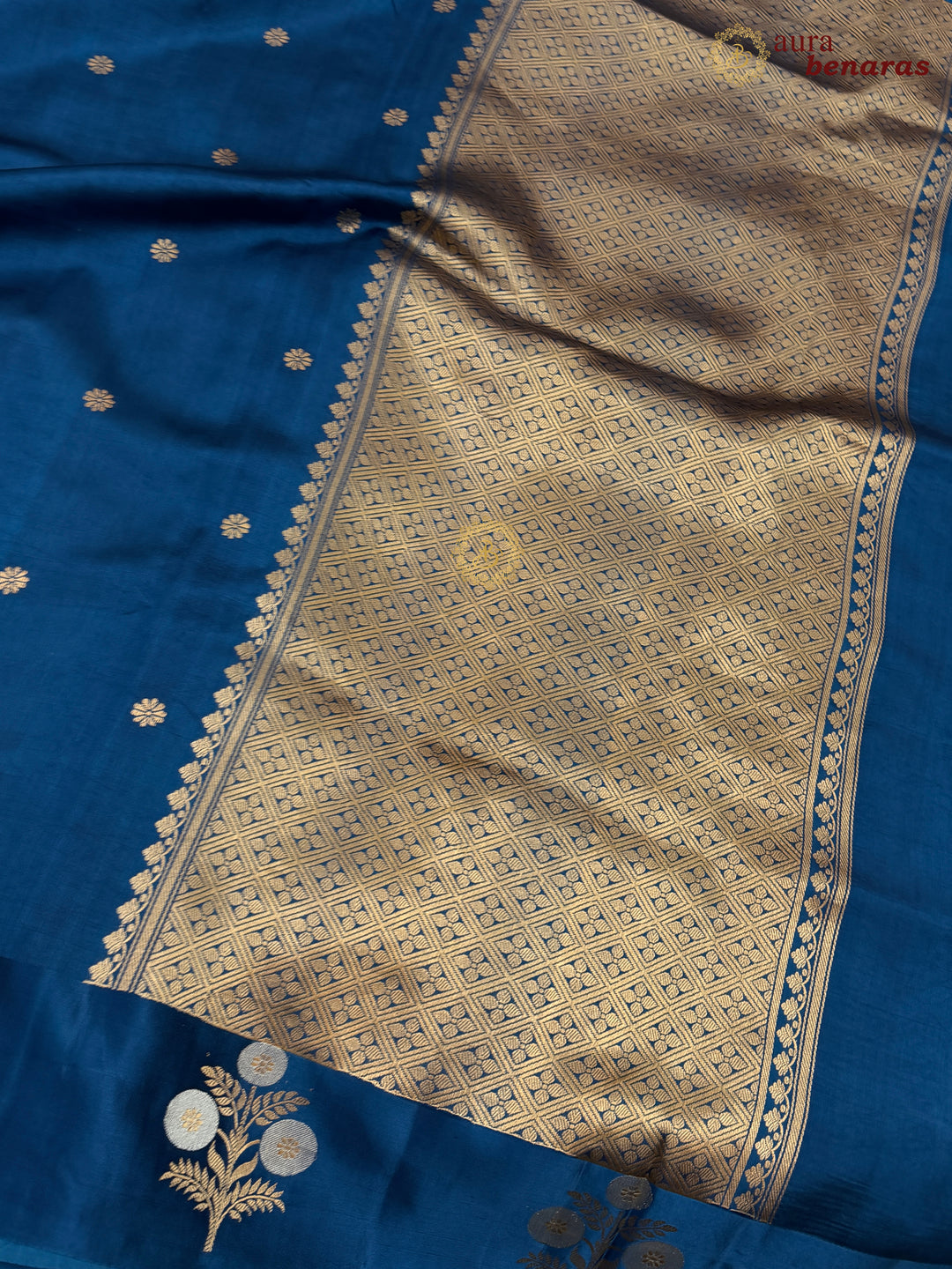 Teal Blue Pure Silk Banarasi Saree – Kadhwa Motifs & Mashru Border
