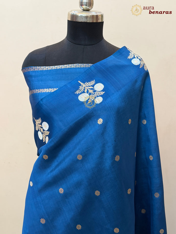 Teal Blue Pure Silk Banarasi Saree – Kadhwa Motifs & Mashru Border
