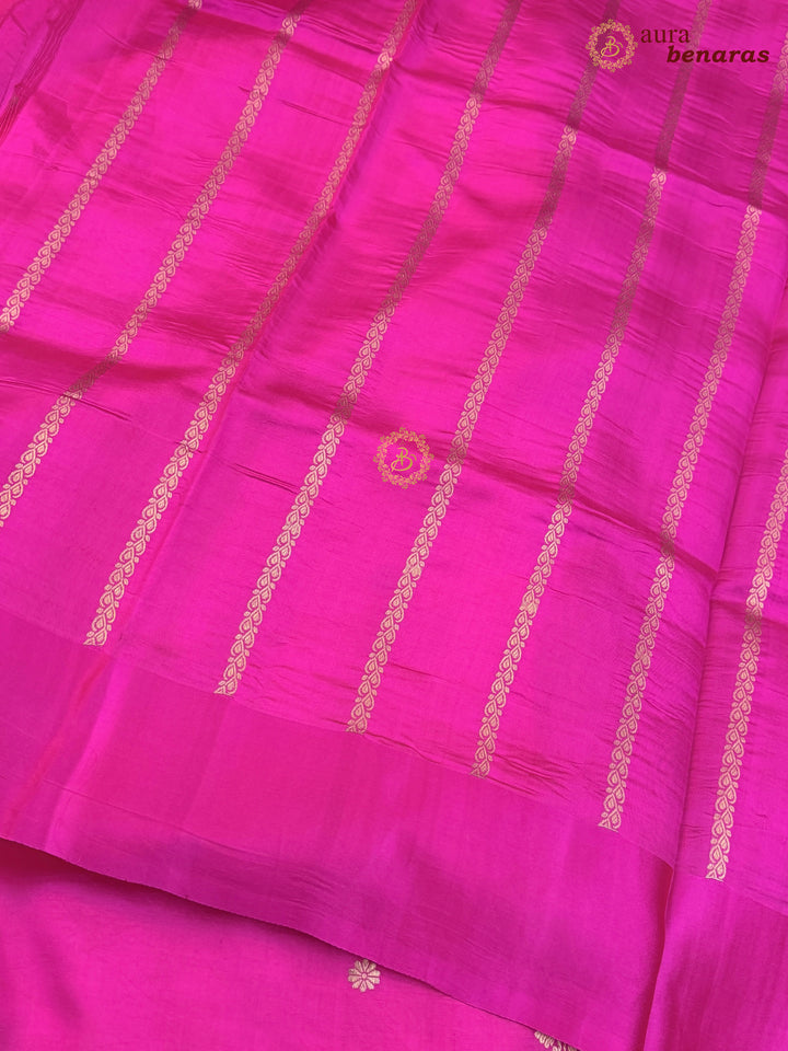 Hot Pink Pure Silk Banarasi Saree – Kadhwa Motifs & Mashru Border