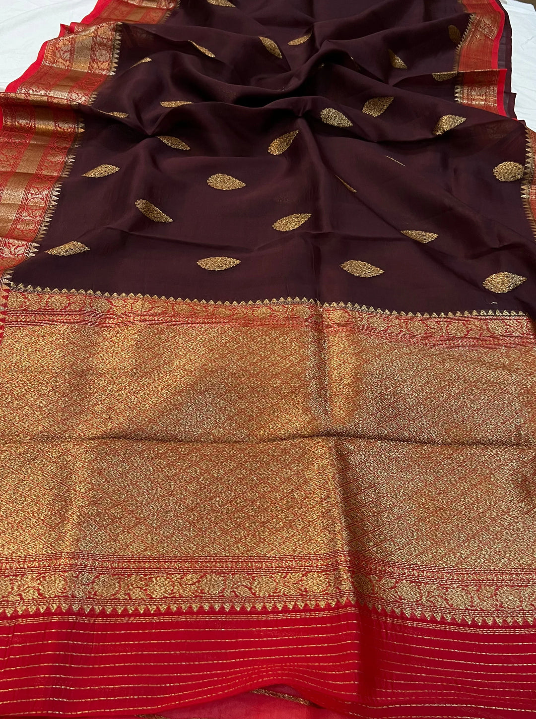 Brown Banarasi Handloom Kora Silk Saree - Aura Benaras