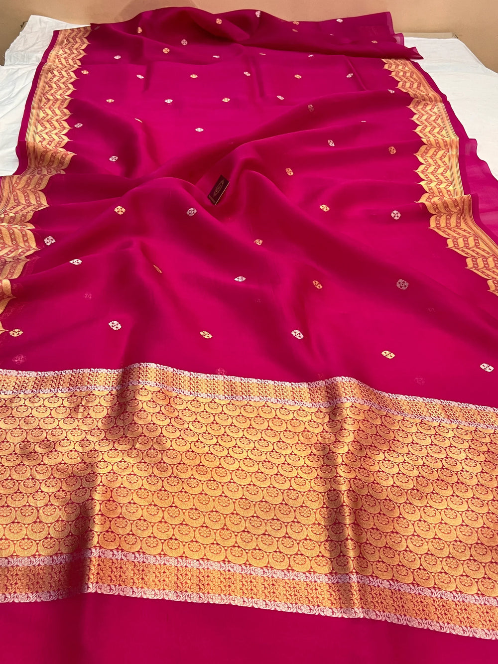Rani Pink Pure Kora Silk Handloom Banarasi Saree