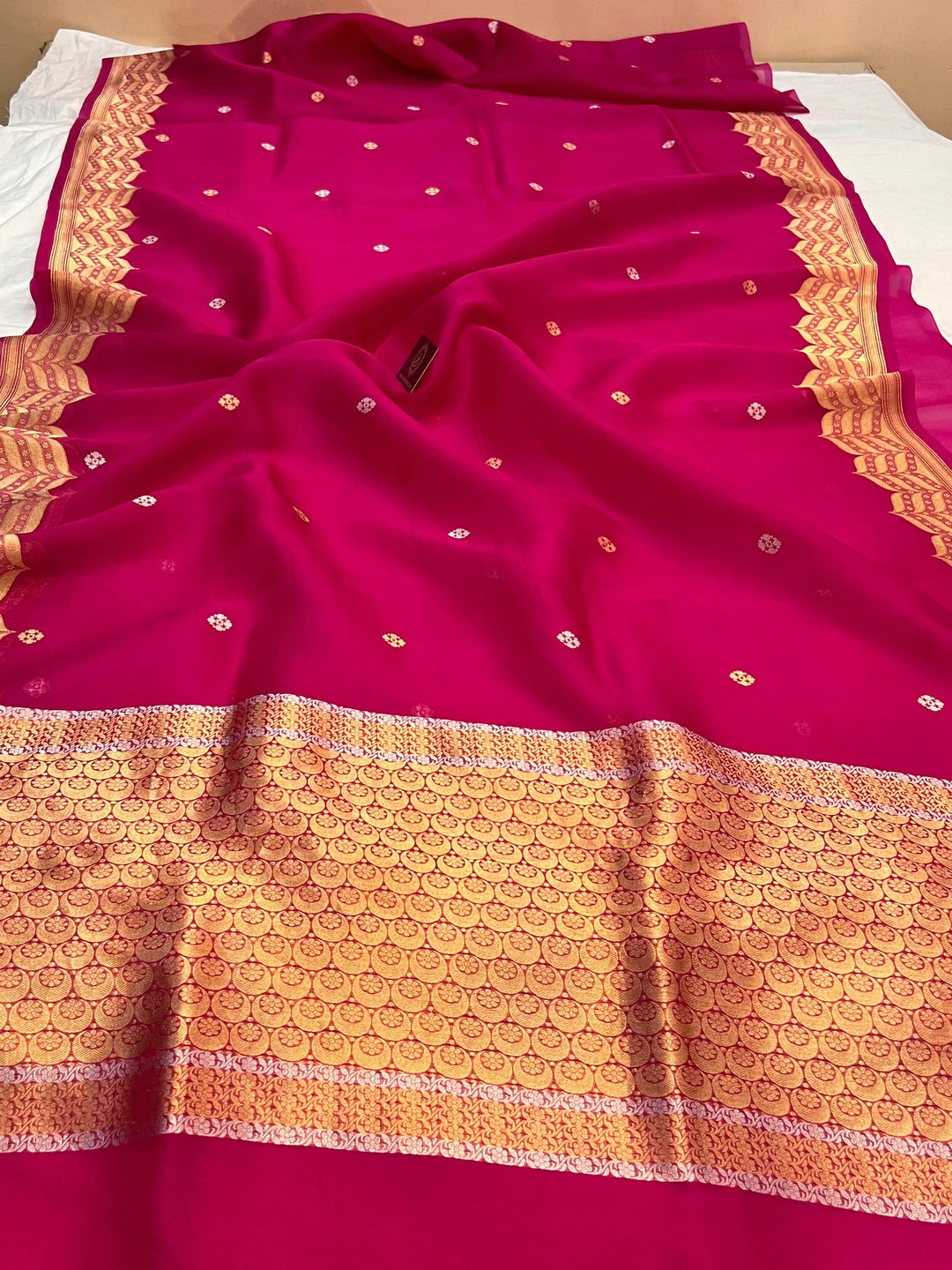 Rani Pink Pure Kora Silk Handloom Banarasi Saree
