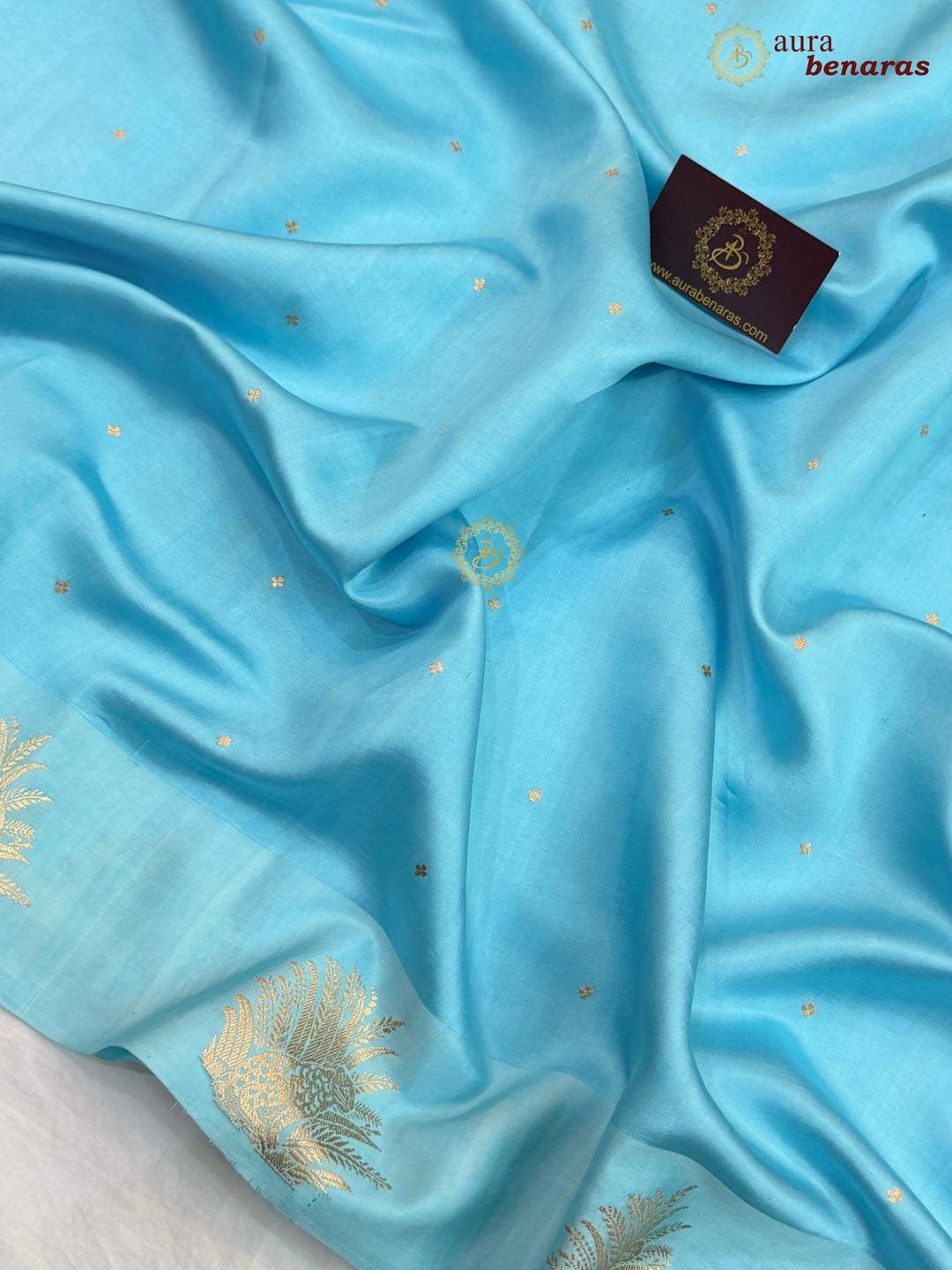 Sky Blue Pure Katan Silk Banarasi Saree Kadhwa Leopard Motifs
