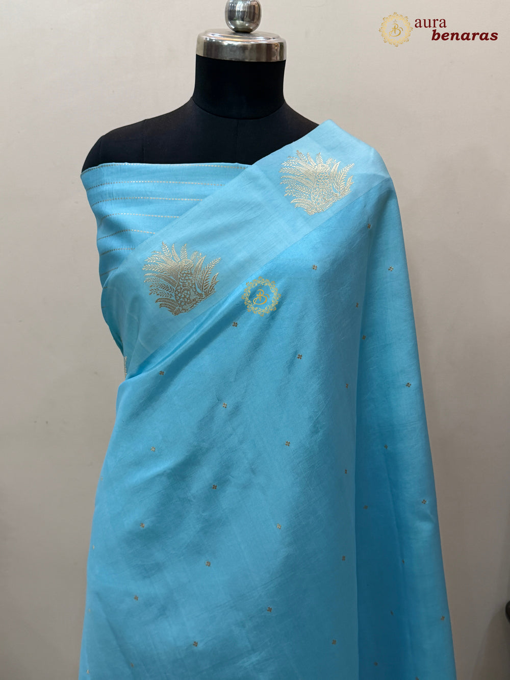 Sky Blue Pure Katan Silk Banarasi Saree Kadhwa Leopard Motifs