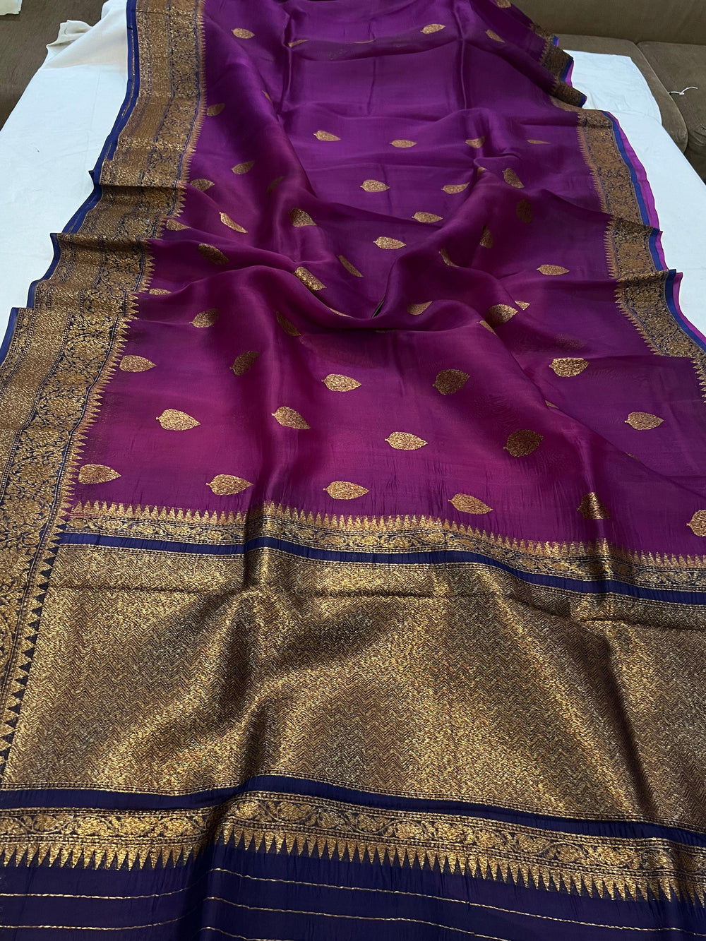 Wine Banarasi Handloom Kora Silk Saree - Aura Benaras