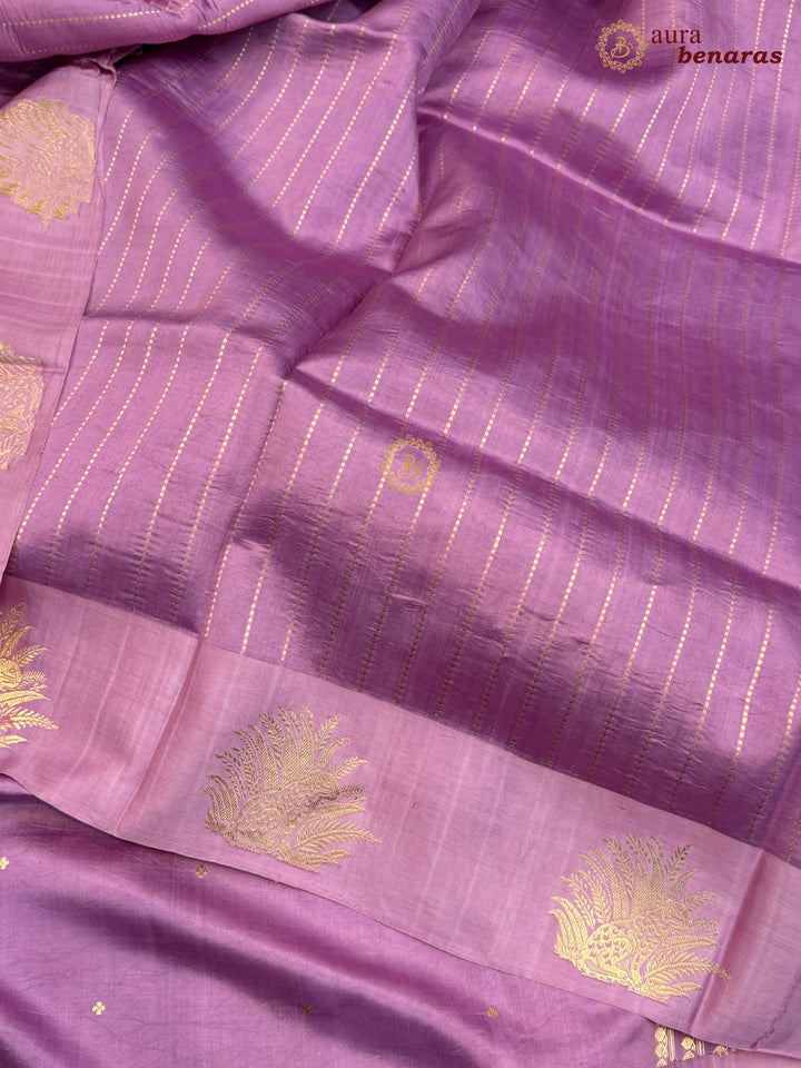 Lavender Pure Katan Silk Banarasi Saree Kadhwa Leopard Motifs