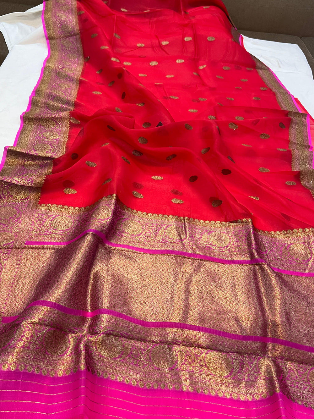 Red Banarasi Handloom Kora Silk Saree - Aura Benaras