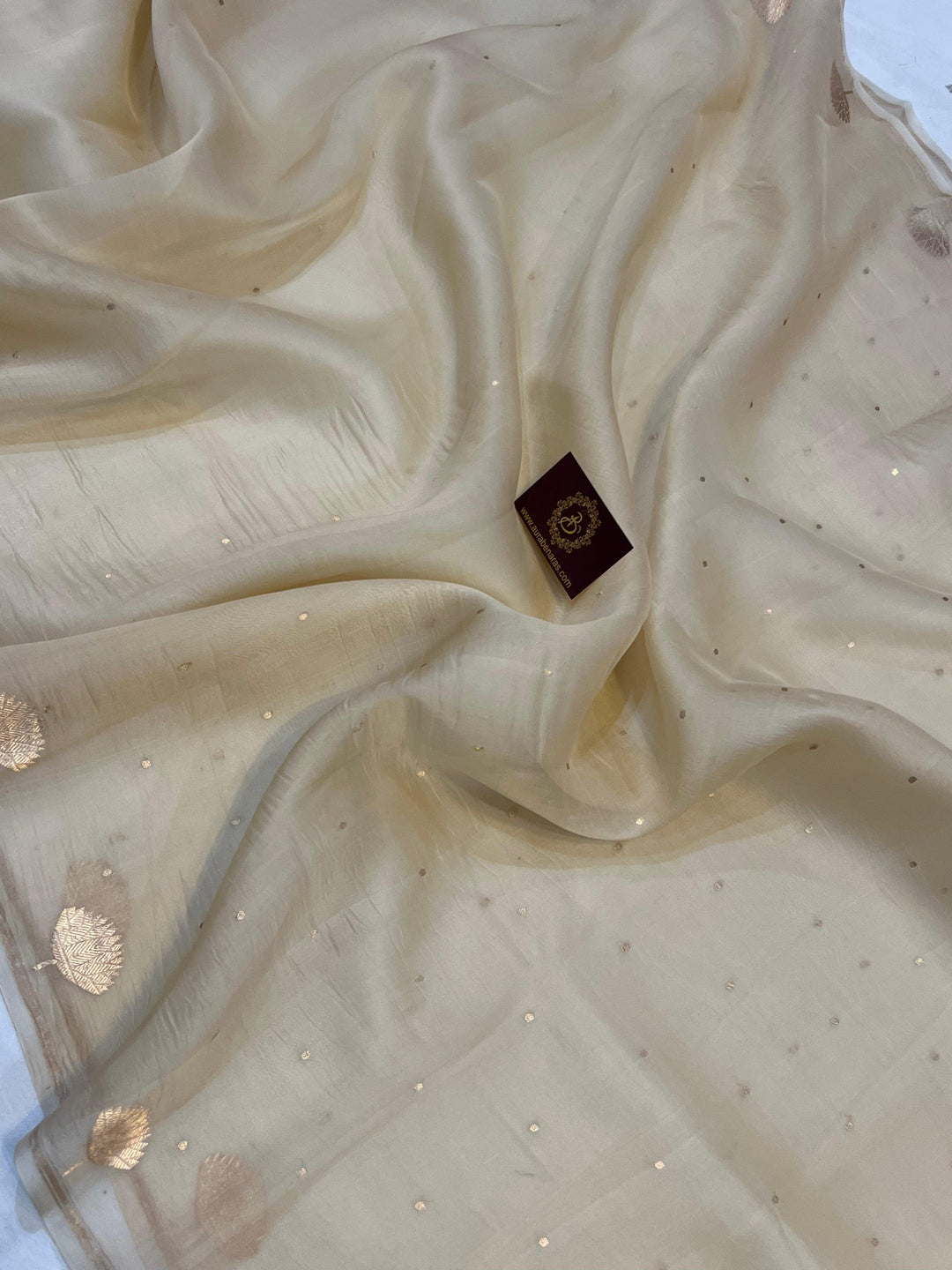 Cream Pure Banarasi Handloom Kora Silk Saree