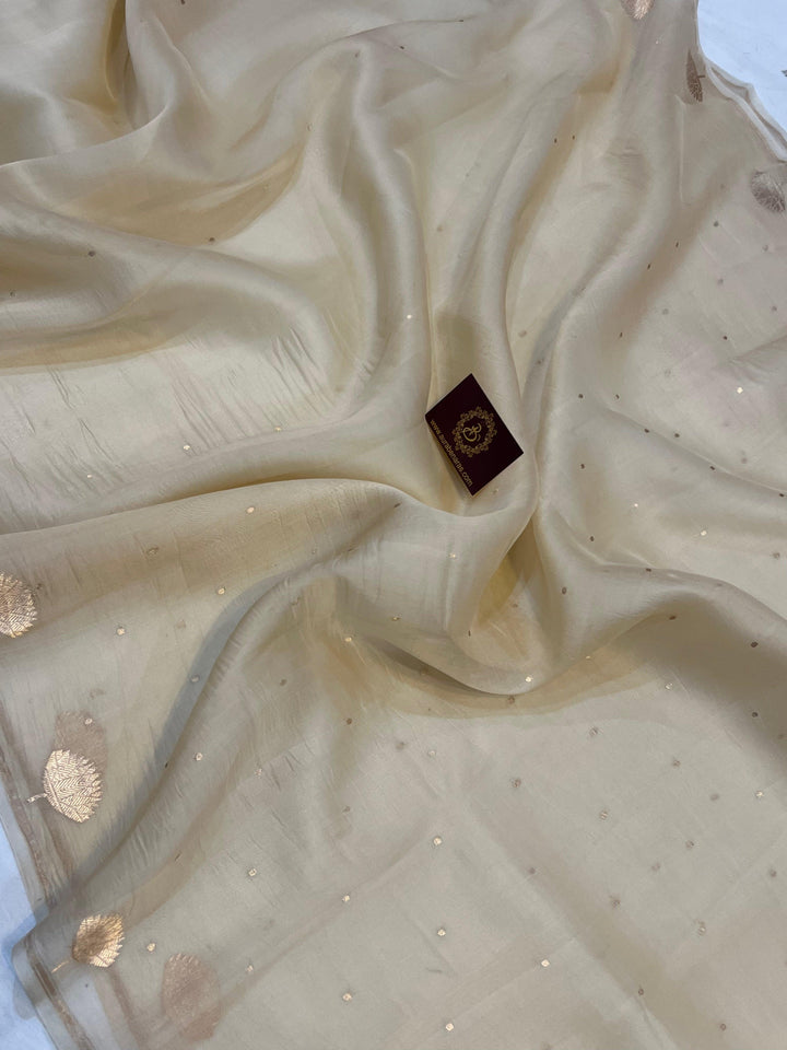 Cream Pure Banarasi Handloom Kora Silk Saree