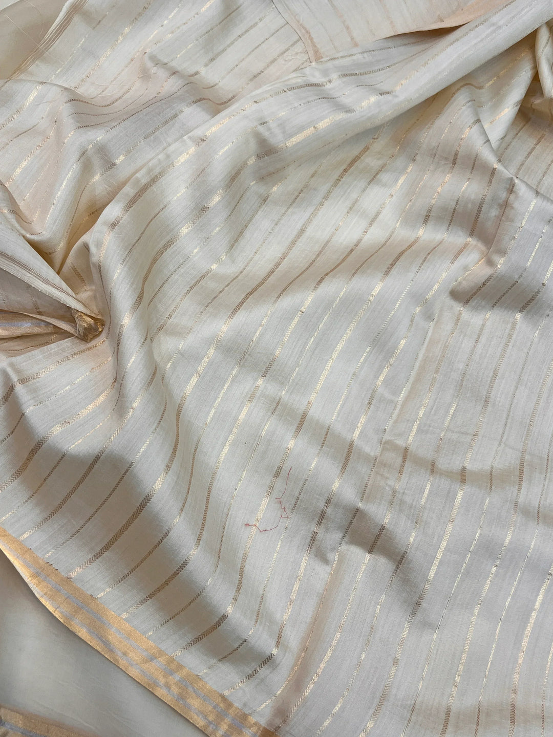 Cream Pure Kora Silk Handloom Banarasi Saree
