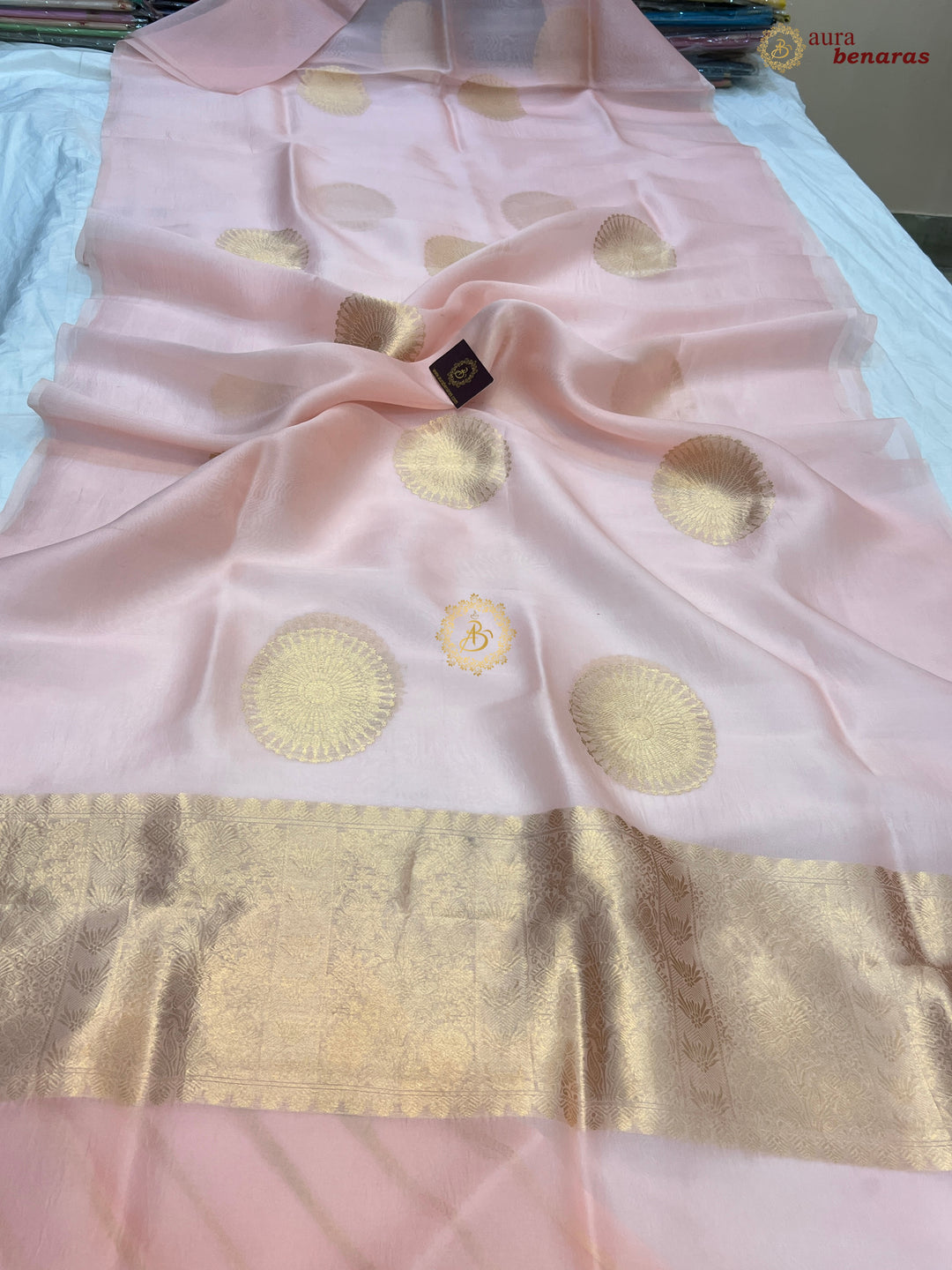 Pure Peaches Pink Banarasi Handloom Silk Saree - AuraBenaras