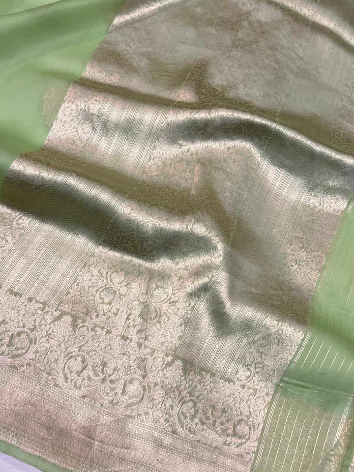 Pista Green Pure Kora Silk Handloom Banarasi Saree
