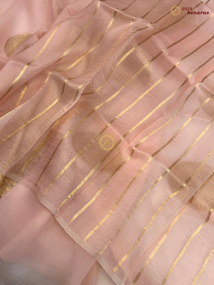  Pure Peaches Pink Banarasi Handloom Silk Saree - AuraBenaras