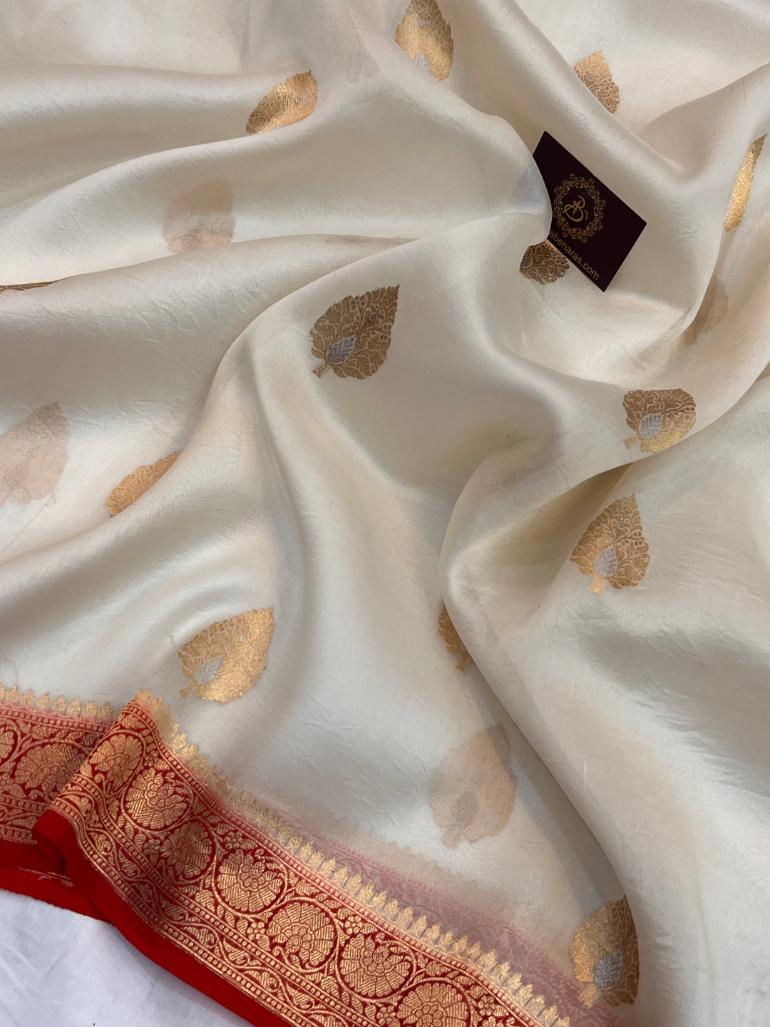 Cream Pure Kora Silk Handloom Banarasi Saree
