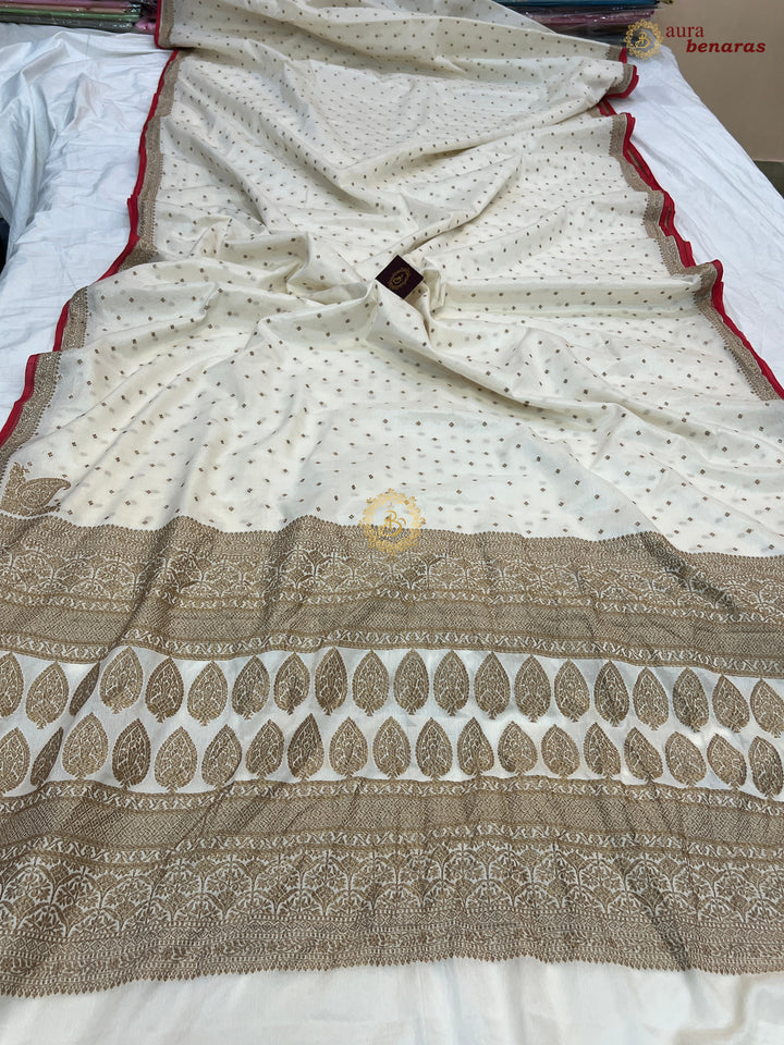 Off White Pure Crepe Silk Handloom Banarasi Saree